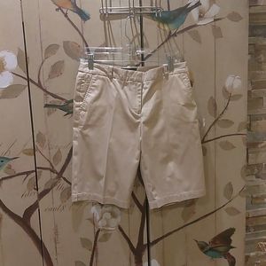 Talbots Sz 4 Bermuda Shorts - X27